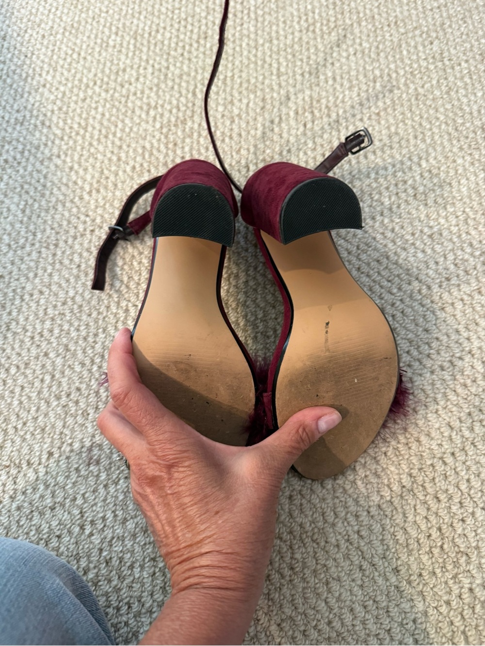 Steve Madden "Carabu" Feathered Ankle-Strap Block HeelsSumptuous Suede Size 7M - Picture 6 of 8